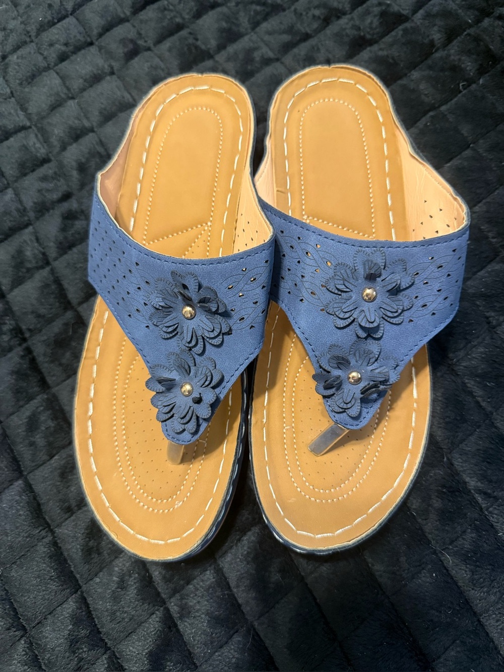 Women's Blue Floral Toe-Post Sandals